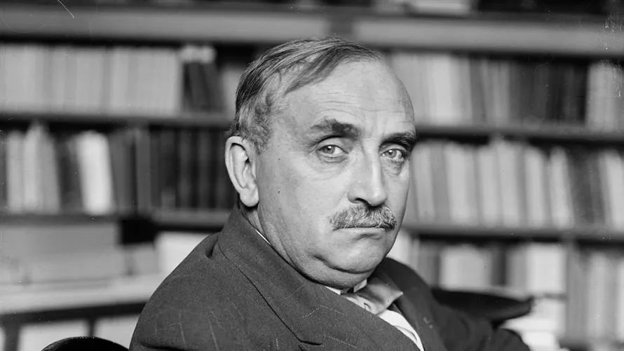 保尔·克洛岱尔(paul claudel,1868-1955),法国诗人,剧作家和外交家在