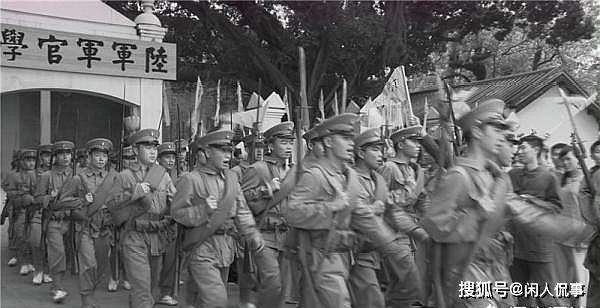 原创近代中国军服趋于统一的起点国民革命军第一套军服