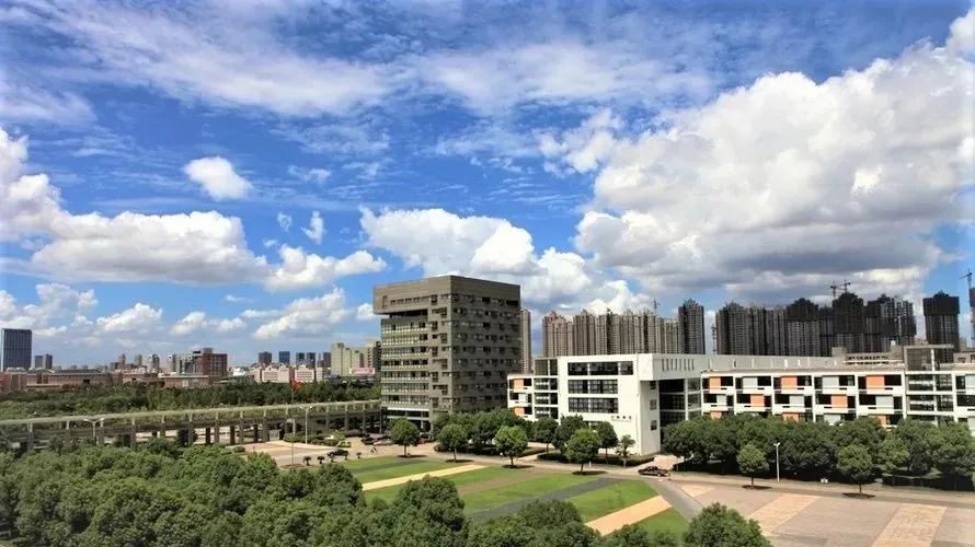 金泽美术工艺大学(日本美术大学排名一览表)