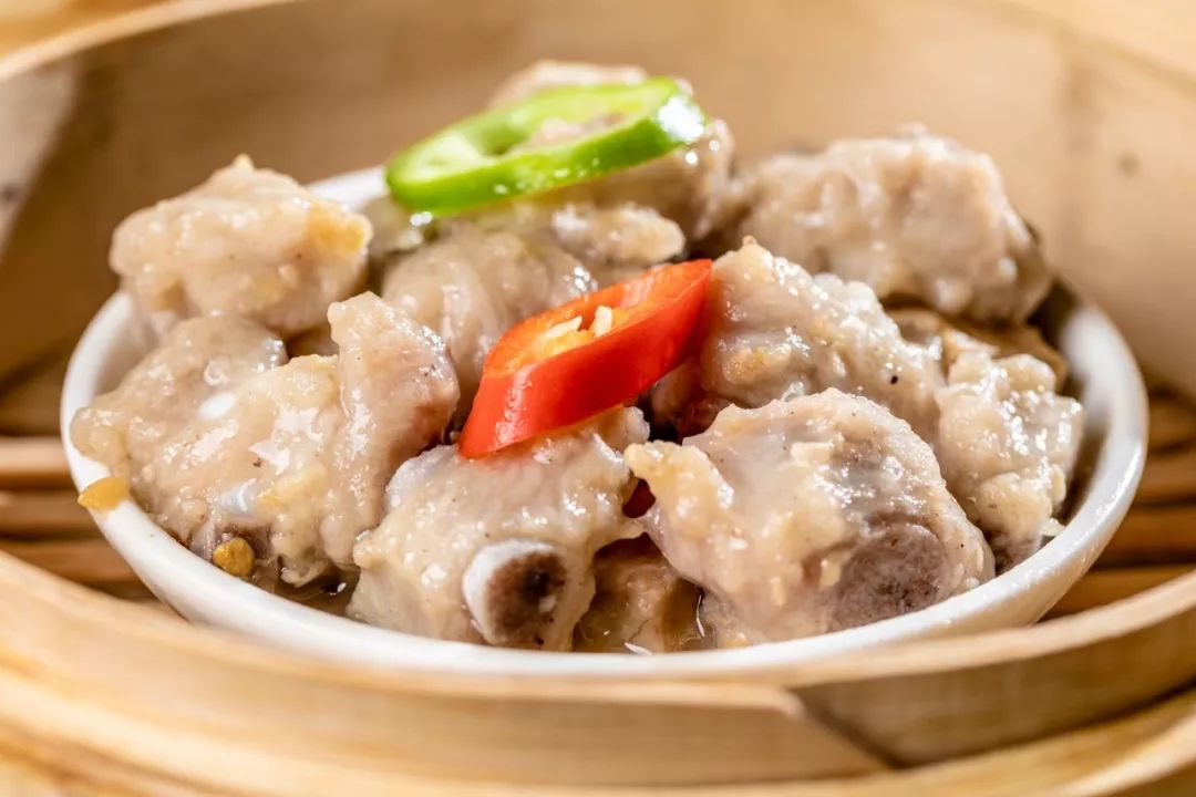 早茶的蒸排骨特别嫩滑蒸排骨,我想你了#咬下去入味又爽口浑身被浓稠的