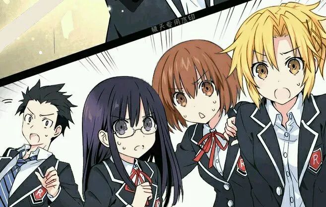 马季洗裤袜原名为藤袴(tu)美衣,她是一位身材略显矮小的妹子,她长着一