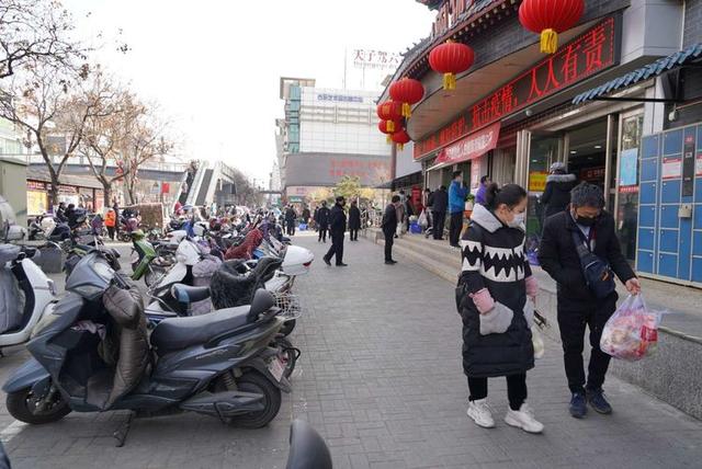 疫情防控依旧,有序复工复产,洛阳老城中州路街景纪实