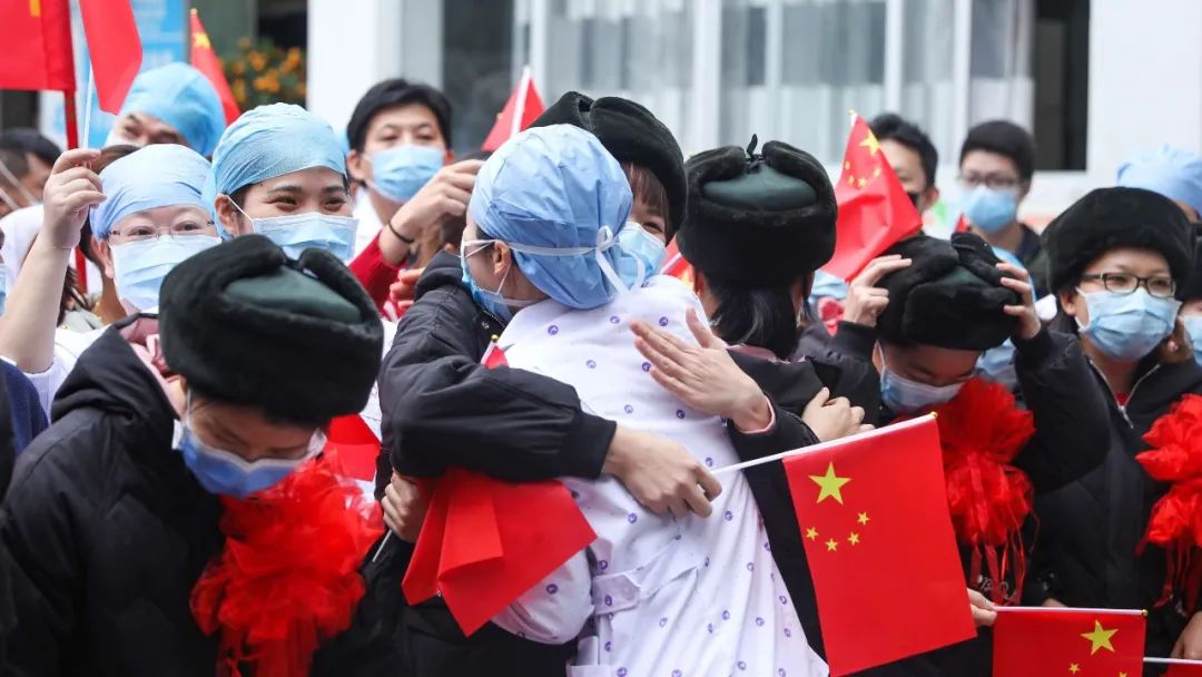 众志成城共抗疫情致敬东方疫情防控前沿的白衣天使