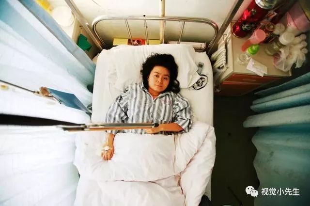 那时的北京小汤山疗养院里,住着正在进行康复治疗的非典后遗症患者
