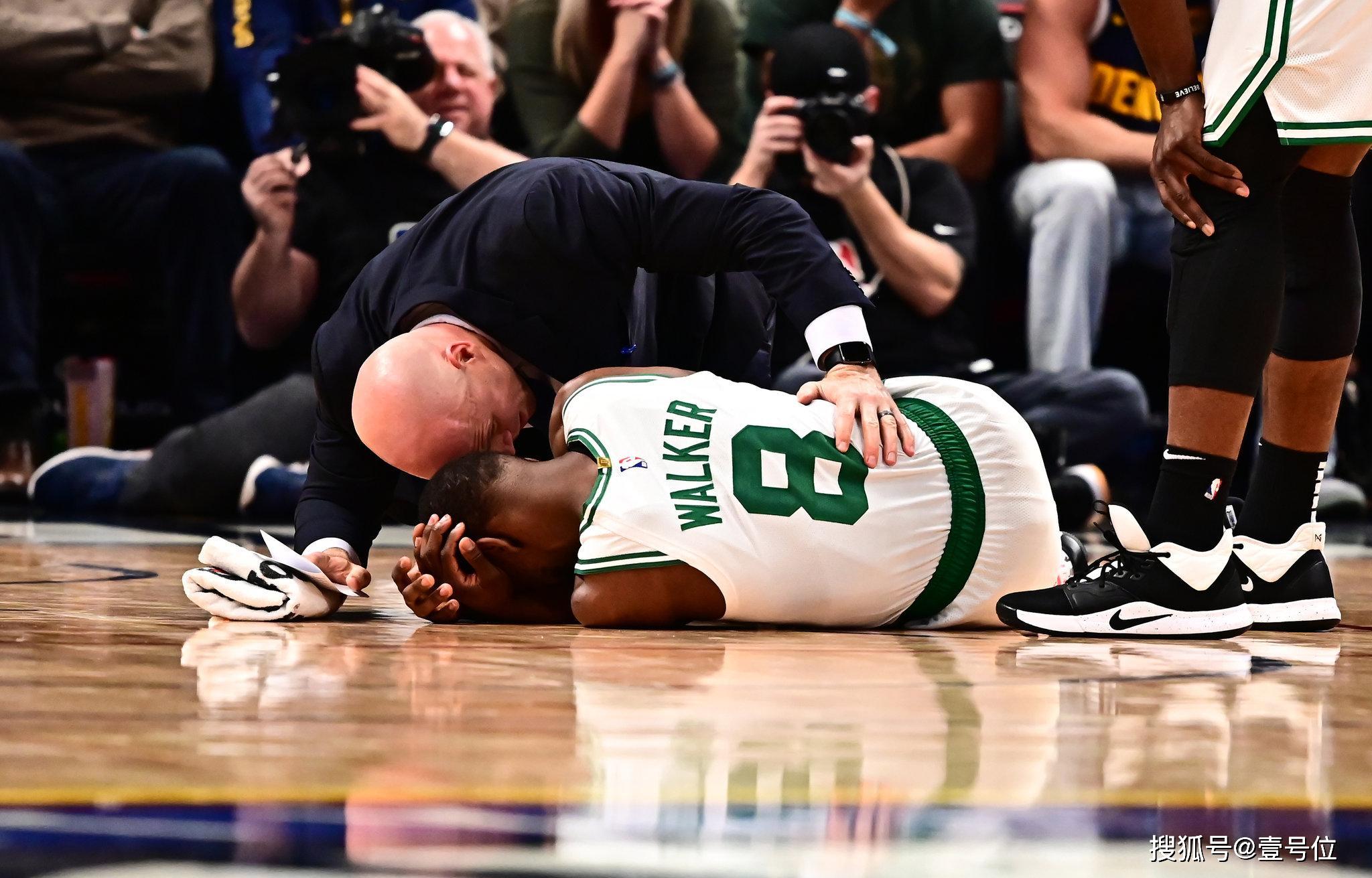 肯巴沃克的膝盖将是凯尔特人最大的隐患之一