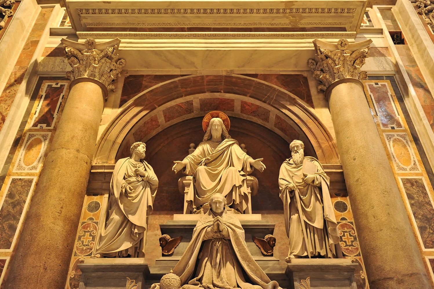 梵蒂冈历史,曾拥有40000平方公里领土,如今世界排名倒数第一