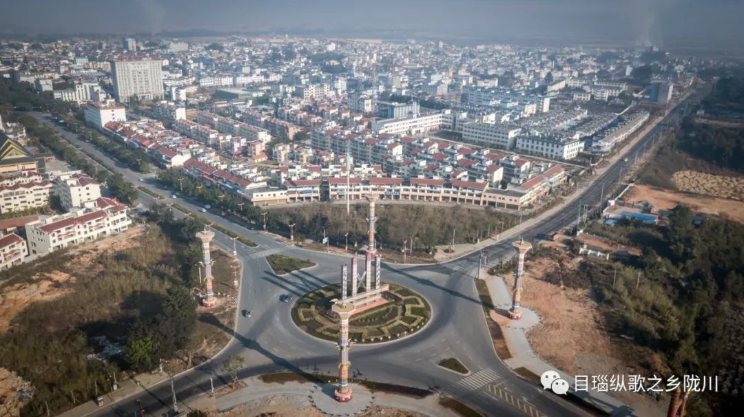 一个大学生镜头里的陇川战疫