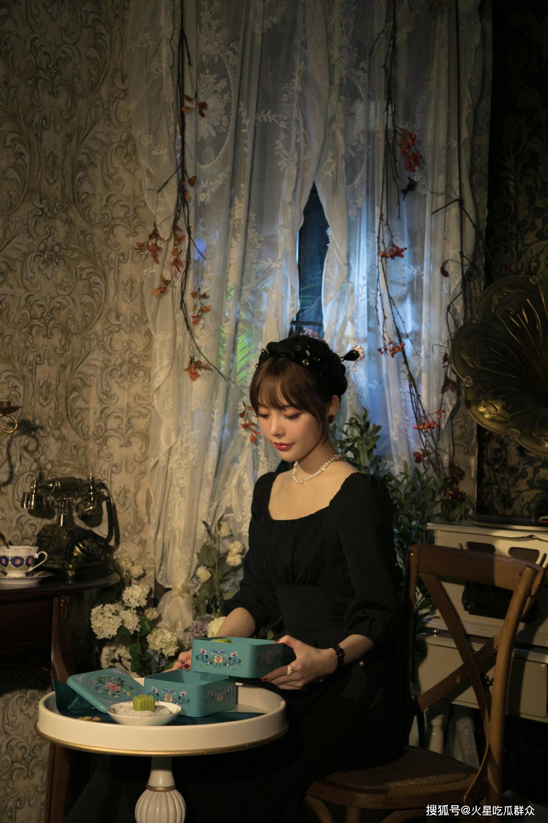 你还记得半藏森林吗最近她又出来整幺蛾子了是待在家里它不香吗