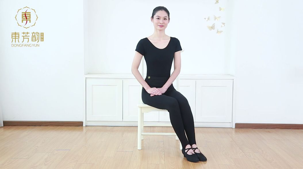 课程预告仪态美学速8线上课程帮助您秒变气质女神