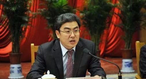 会议表态发言如何看菜吃饭附12篇例文