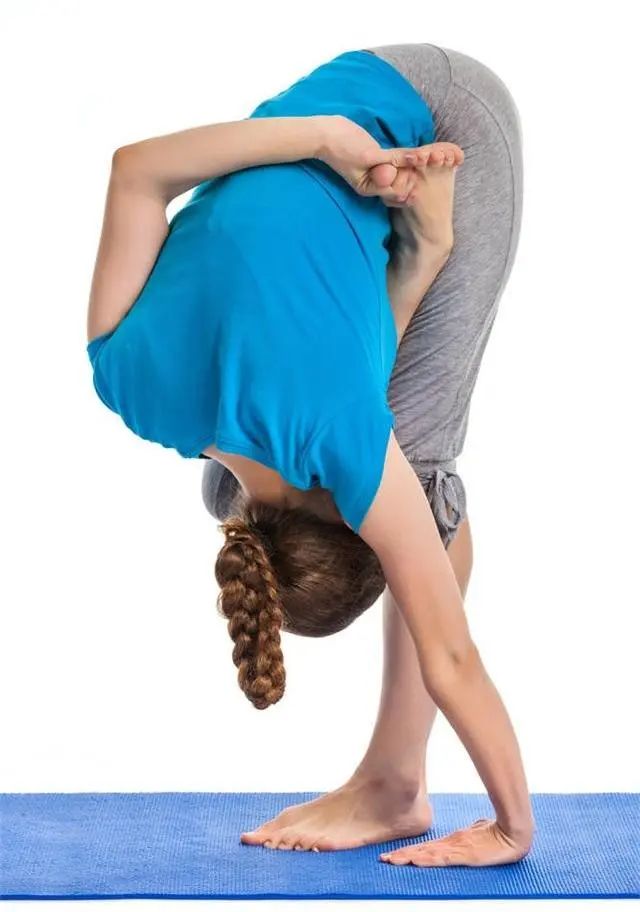 站立半莲花体式就像游戏,一级级通关打boss,虽然每一关可能都要"死"