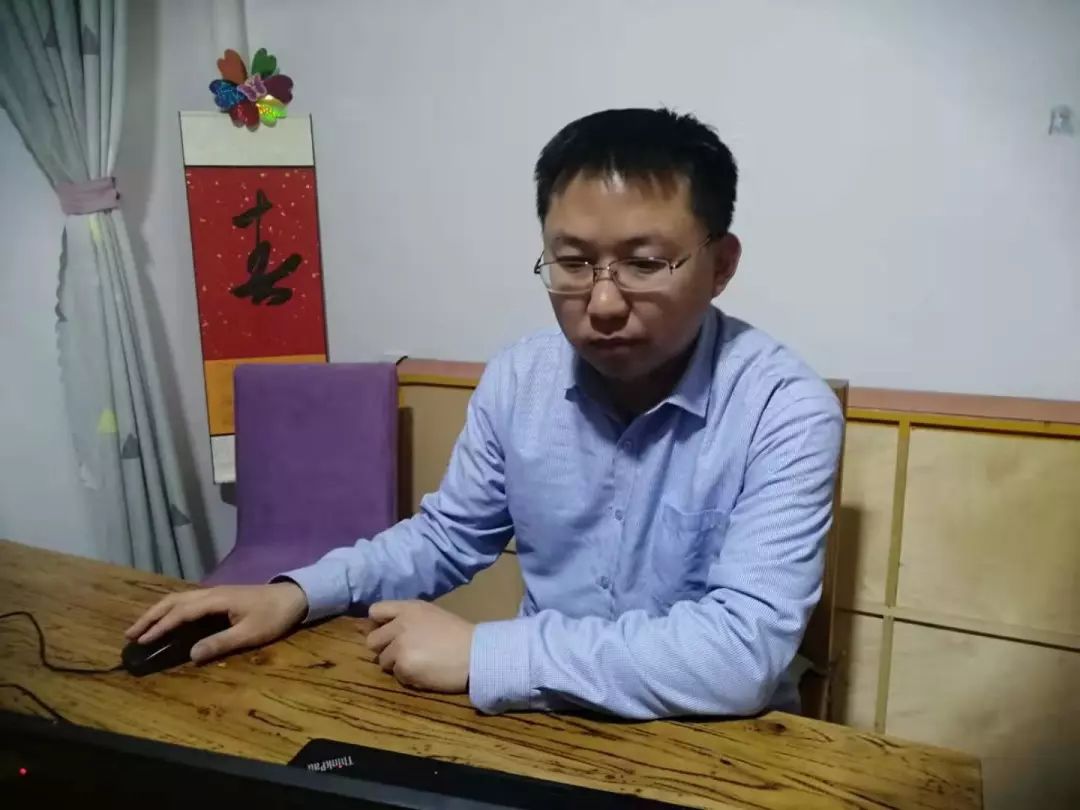 党员在行动聊城二中孟令国老师全天候在线