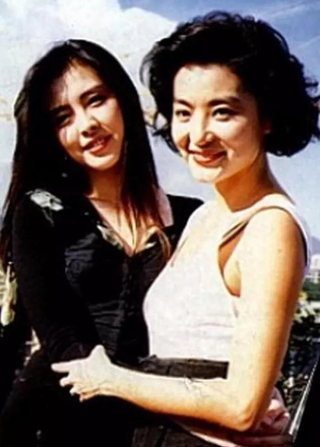 而王祖贤和李嘉欣也有过合作,王祖贤和李嘉欣曾合作过《倩女幽魂》