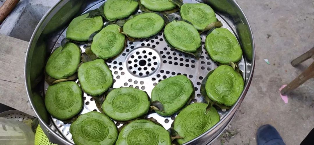 一口鼠曲粿 解一份乡愁