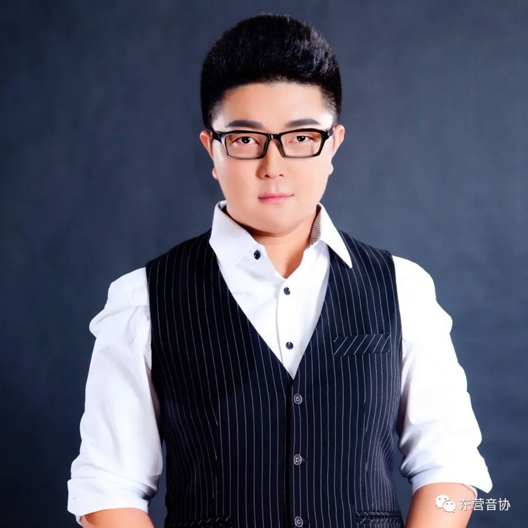 东营音协40多位歌手震撼唱响《中国力量》用音乐凝聚