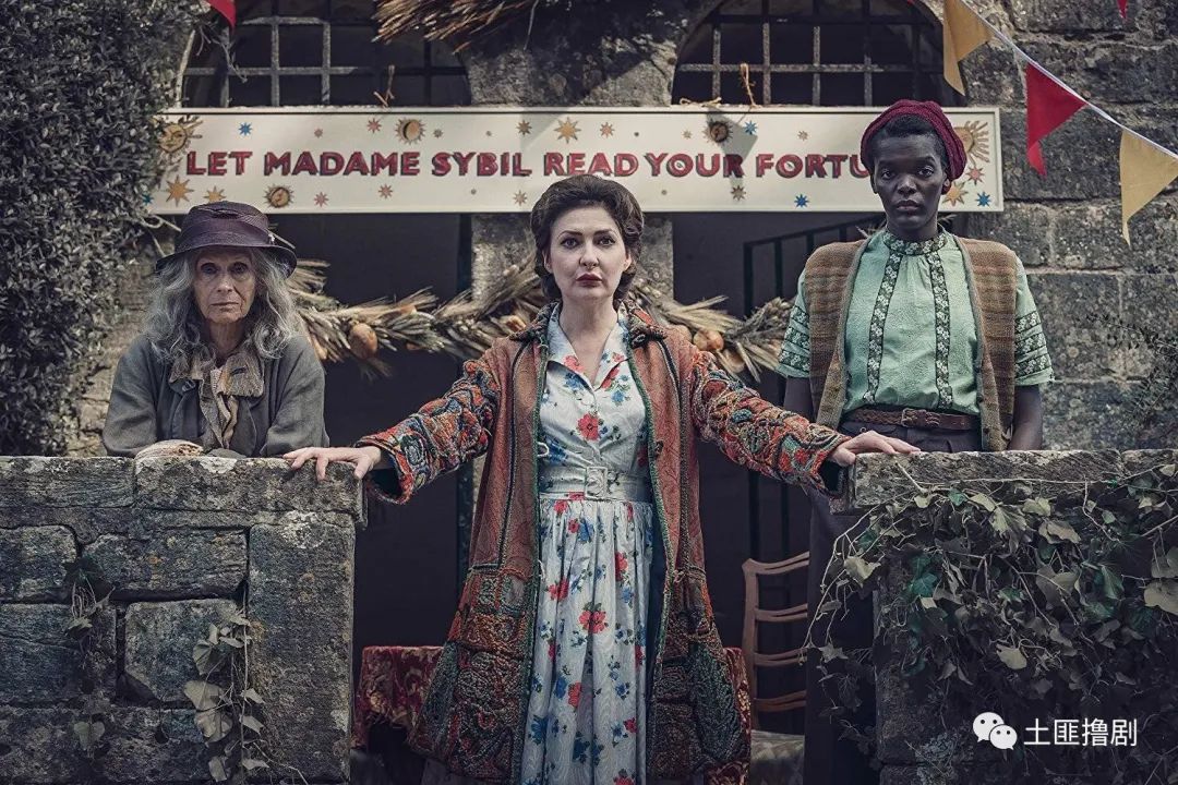 原创神棍式改编白马酒店想看阿加莎克里斯蒂演成美恐混搭致命女人