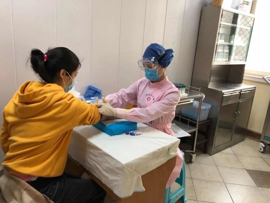 温馨提醒,特殊时期,孕妇来院检查注意事项:1,加强自我防护.