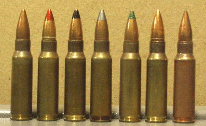 为什么子弹小小一颗,一旦打中却能让人立刻倒地呢?