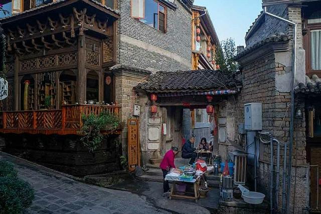 云南除了丽江,大理,这五个地方风景如画,也很值得一去_瑞丽