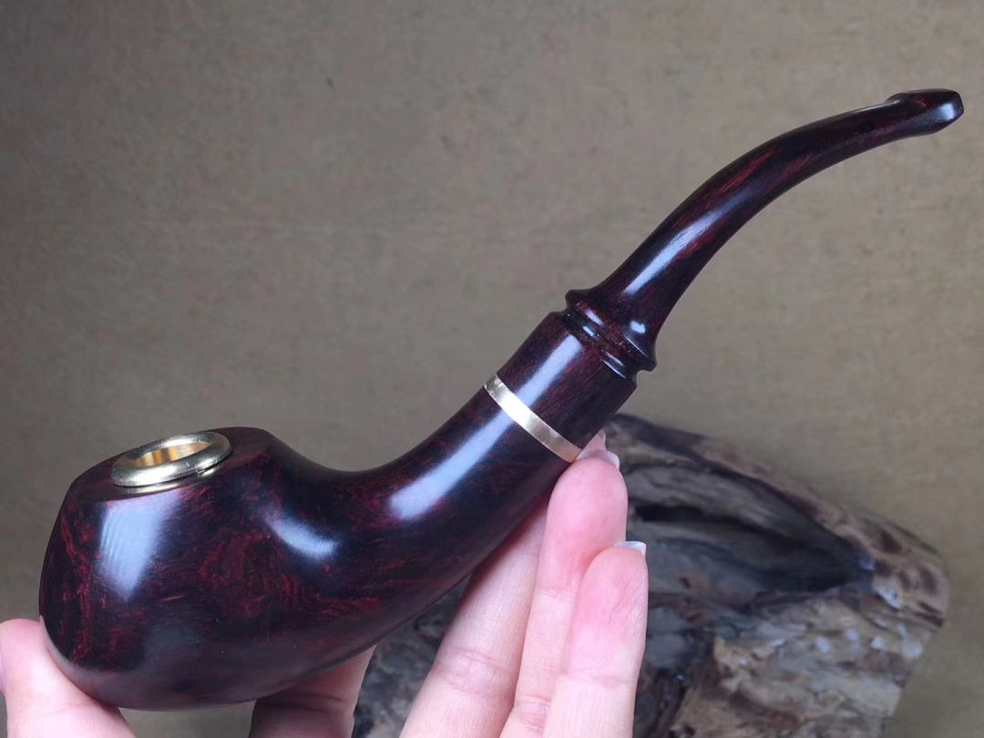 烟斗烙印在中国历史中的男人标志