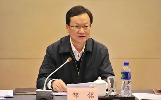 邹铭宗亲自2016年调任广东省任省委常委,组织部部长