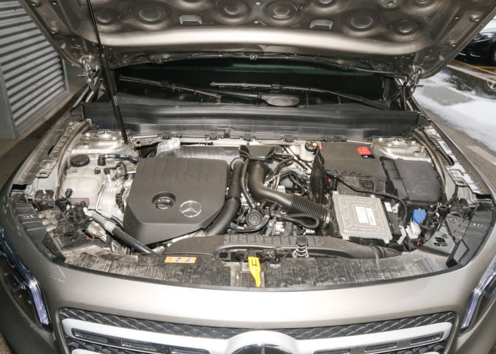 奔驰绞尽脑汁推出的glb却为了省钱配着13t发动机动力偏弱