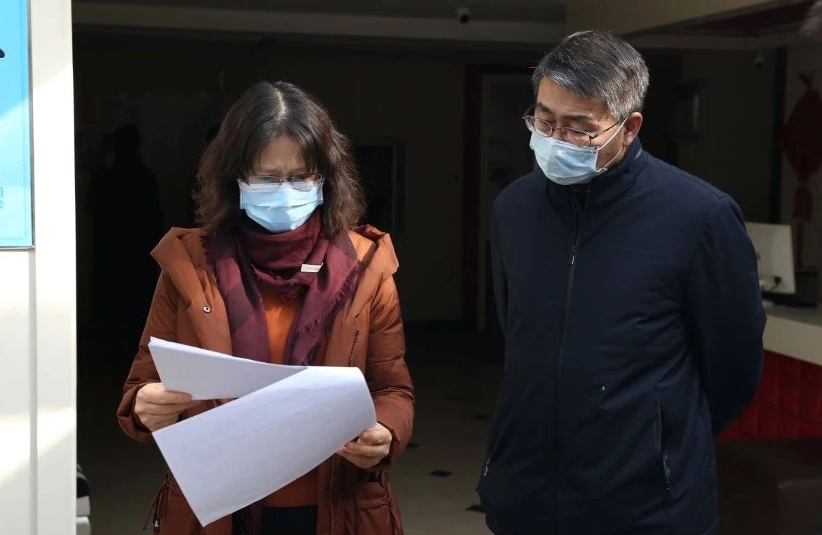 2月23日,由旺泉街道办事处主任周国忠带队,街道社区建设科牵头,协同