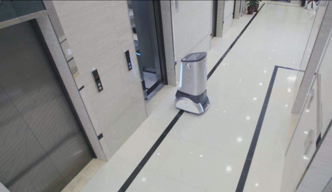 康力广泛应用最前沿的人工智能技术和数字化解决方案,赋予电梯智慧的