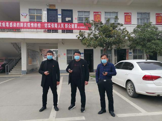 新蔡县龙口镇:疫情防控小小对讲机发挥大用途