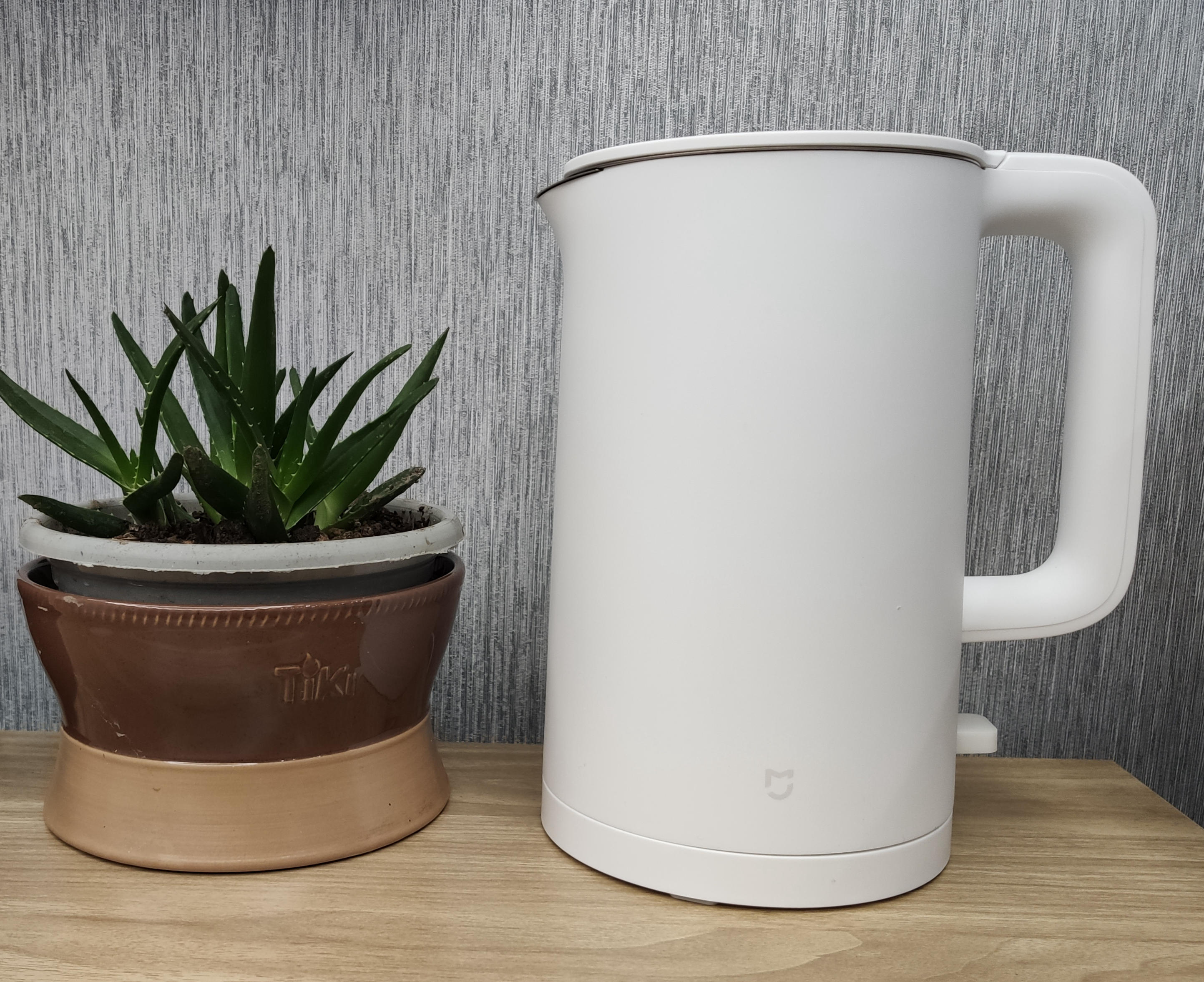 颜值和性价比双在线宅家必备良品米家电水壶1a开箱