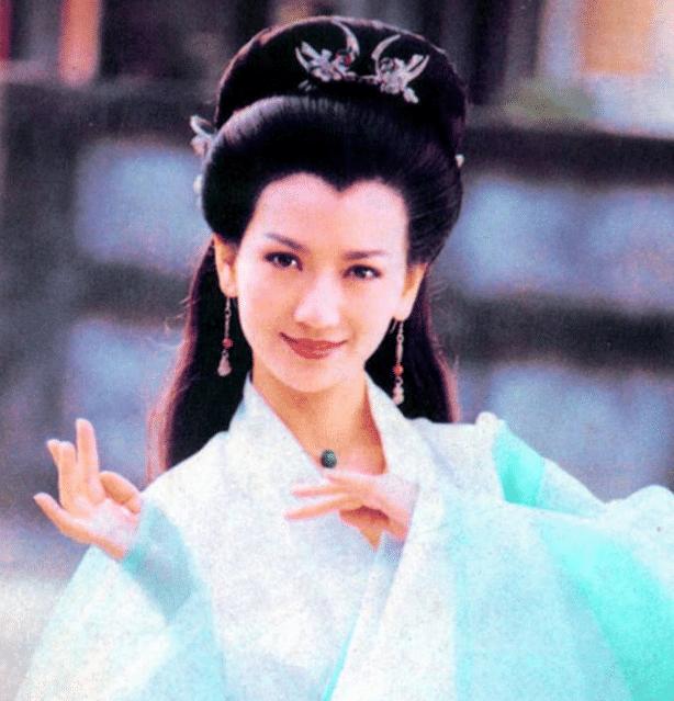 原创白素贞原定初选并非赵雅芝看到最初的定妆照幸亏没有出演