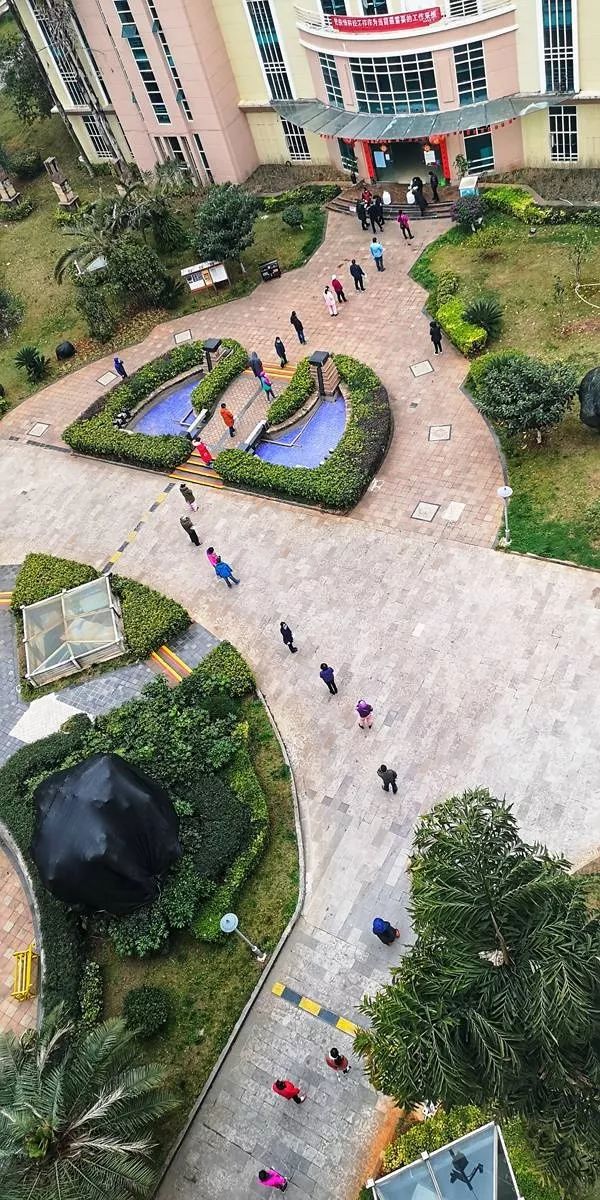 摄影| 昆明摄影家镜头中的最美逆行者!_王正鹏