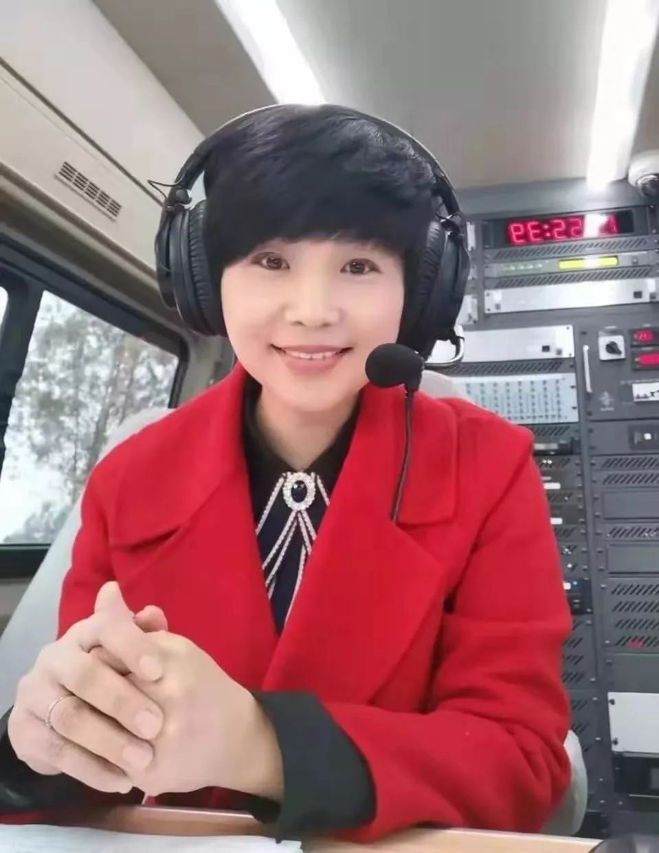 张春梅(播音名:张雨):共青团周口市委挂职副书记,周口广播电视台音乐