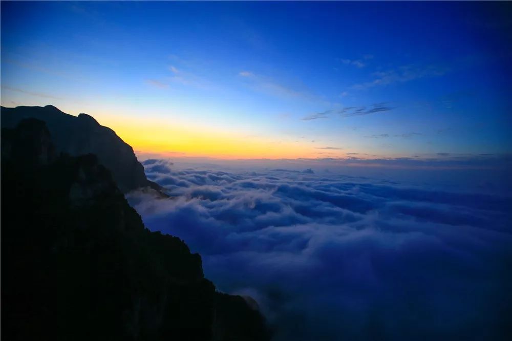 雲臺山上的旭日東昇充滿希望與美好