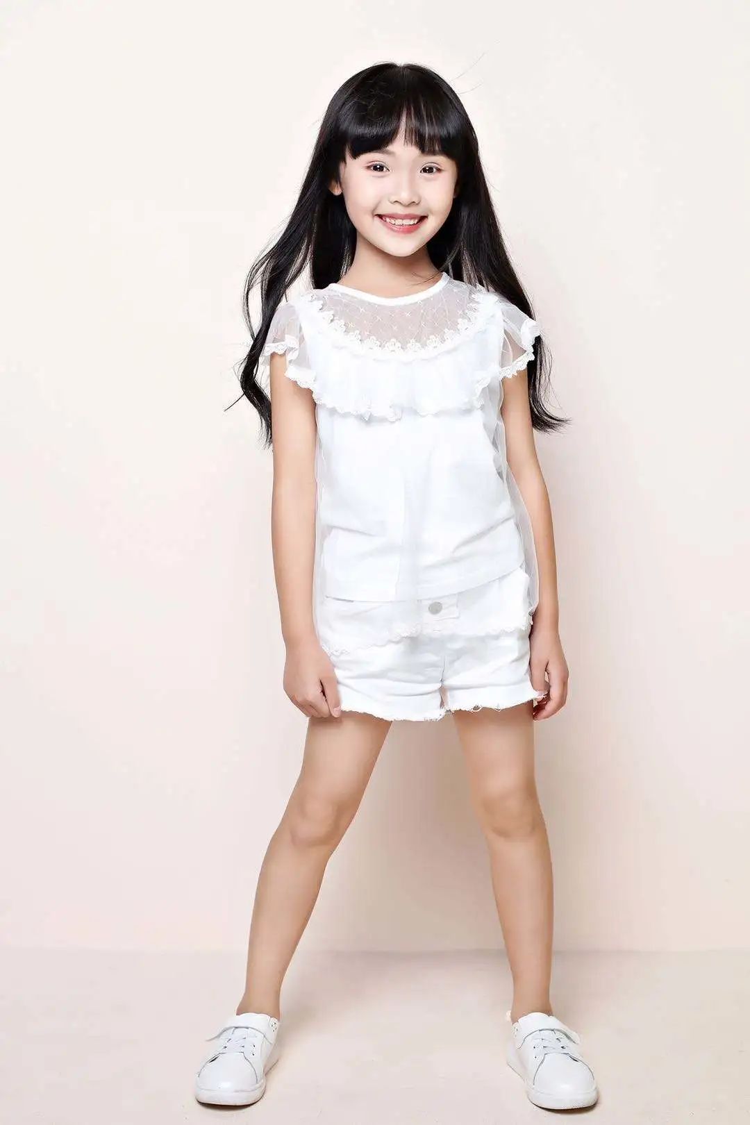 张倩僮:广州市少年宫语言表演剧团学生 曾在广东珠江频道《外来媳妇本