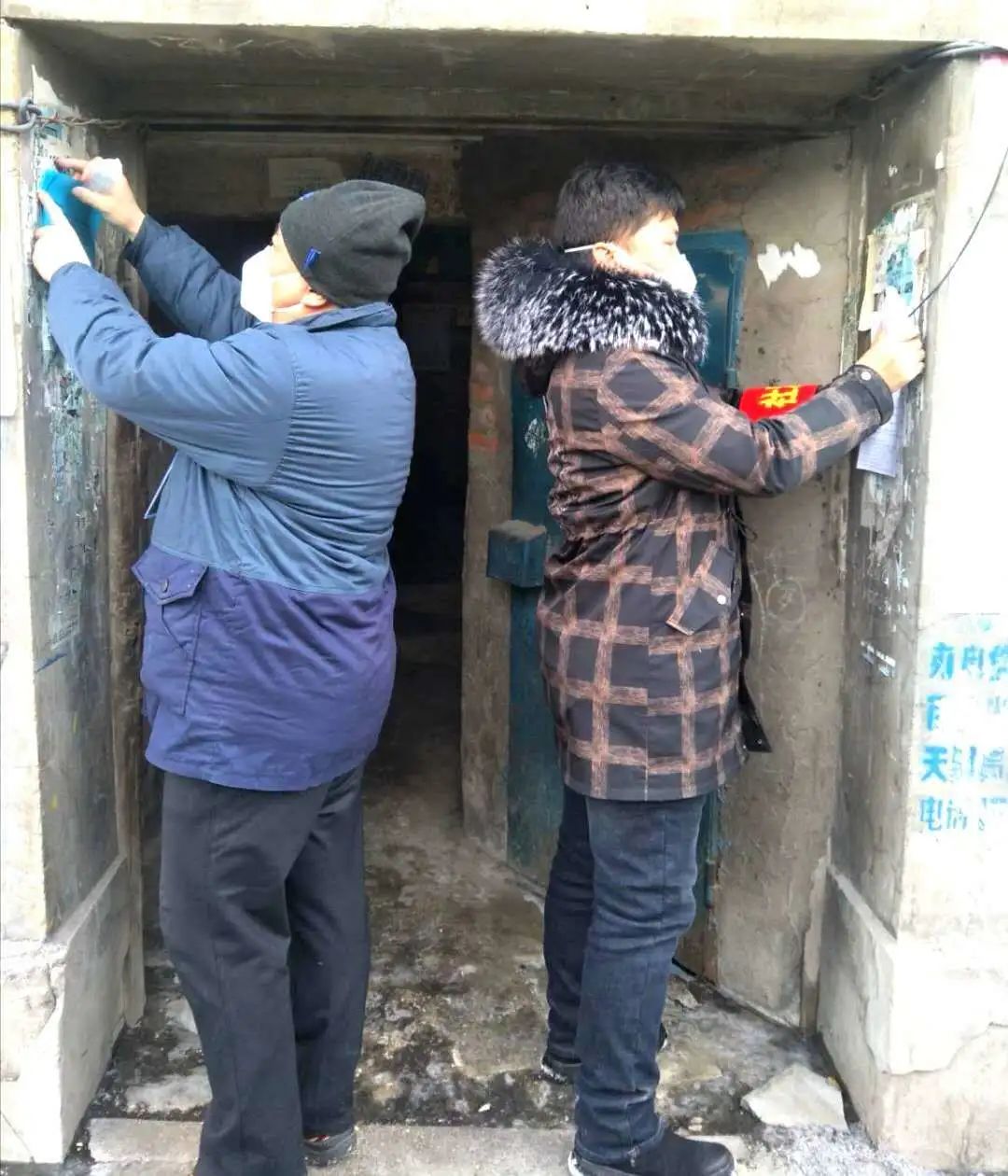 疫情防控人物李英男就想为街坊邻里做点事