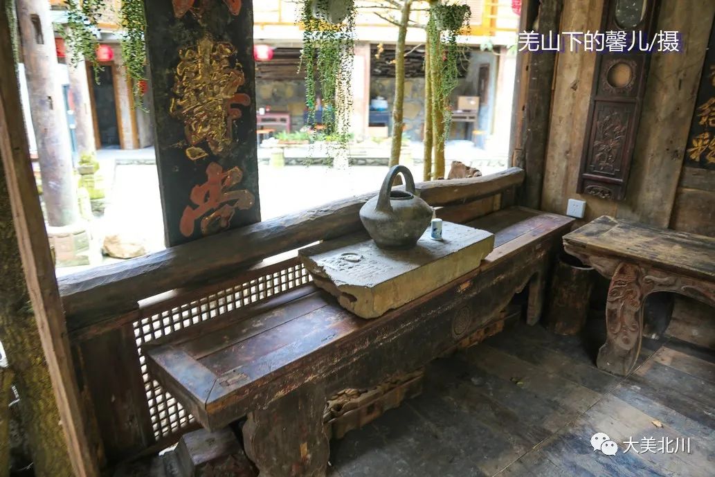 民俗博物馆,南华茶院,辛荑花房,家庭农场,高山游泳池于一体的民宿集群