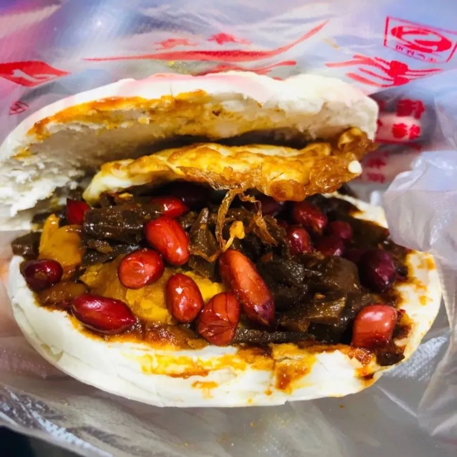 凉皮的灵魂搭档肉夹馍想死你了