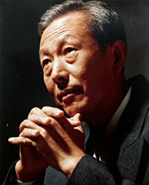 张志平,故宫文物修复专家,中国工艺美术大师,国家级非遗玉雕制作技艺