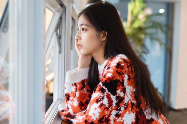 《小欢喜》里的"鲶鱼精"王一迪,现实中的真校花,颜值衣品好高