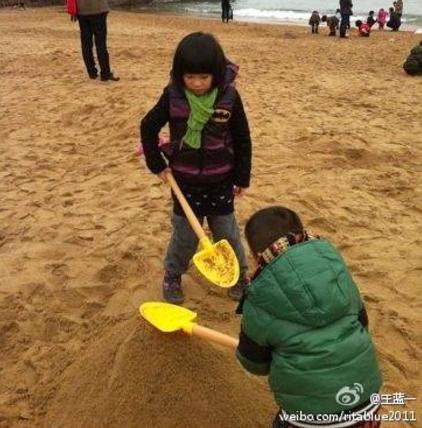 42岁气象花旦王蓝一小导游勇闯电视台貌似董卿感情成谜