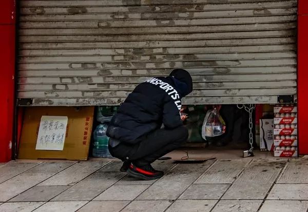 摄影| 昆明摄影家镜头中的最美逆行者!_王正鹏