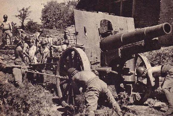 侵华日军窘状后勤不力盐泡树叶当菜军官舌头疼痛难忍