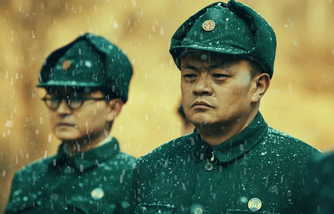 张译领衔主演的光荣时代在吉林卫视开播致敬新中国第一代人民公安