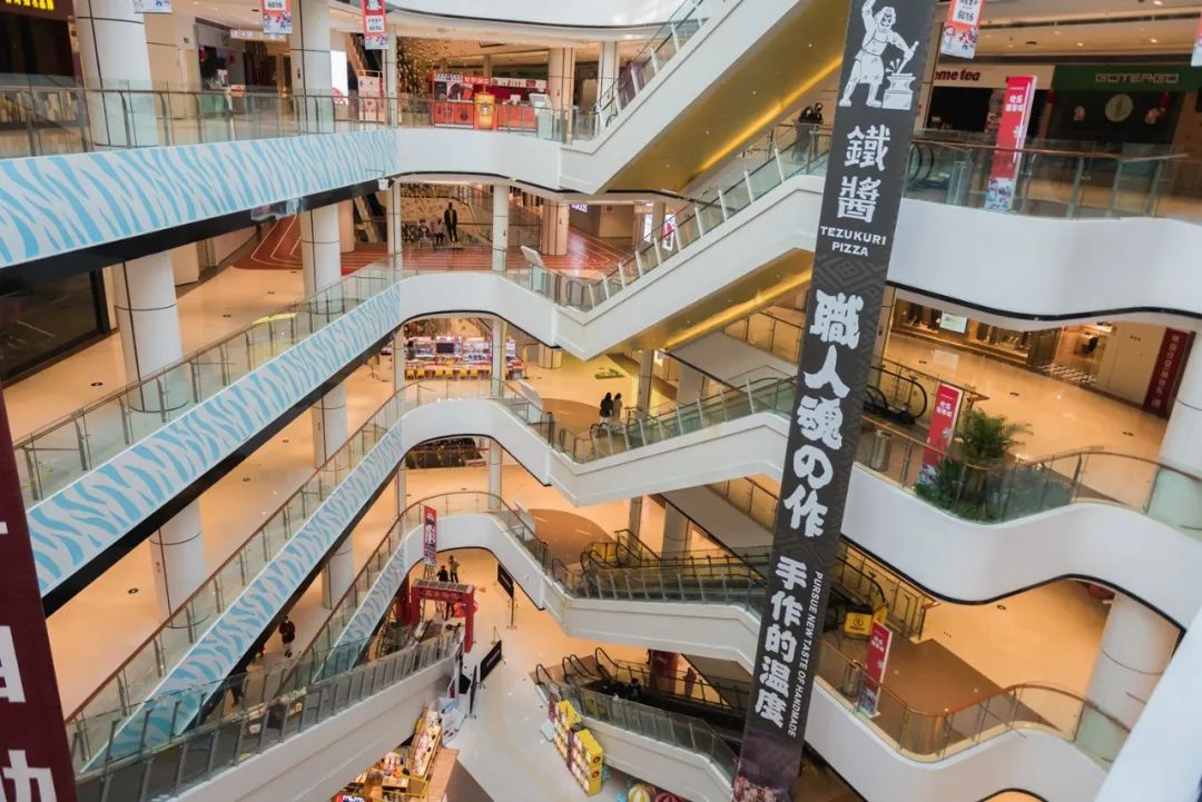 苍南银泰有六层商家开始营业但这些场所还不能开放