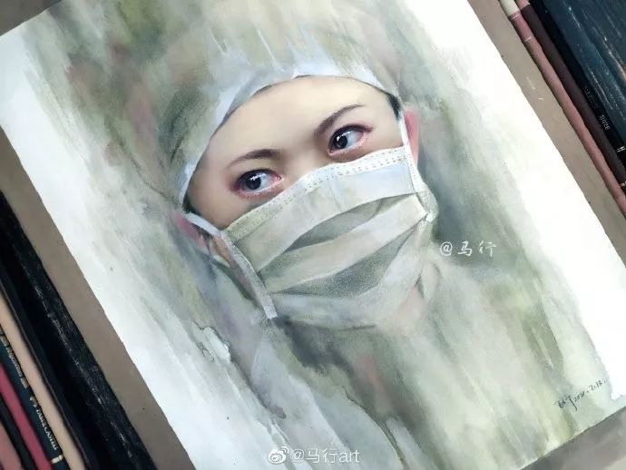 简单画一个女医生彩铅图片