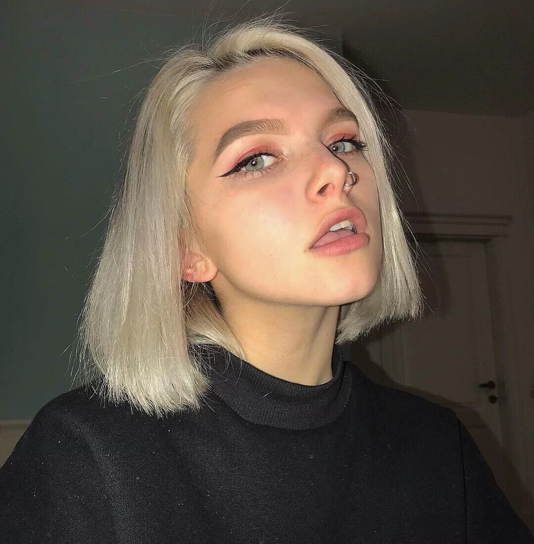 最新女头像欧美个性不爱自拍的女孩子不是好菇凉