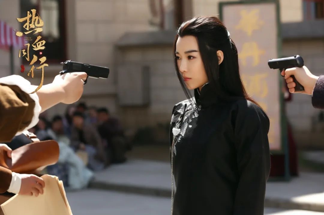 《热血同行》艳势番夜闯仓库 易烊千玺上海初会黄子韬