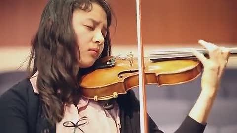 美籍韩裔小提琴天才jenniferjeon演奏的赞美诗安静still