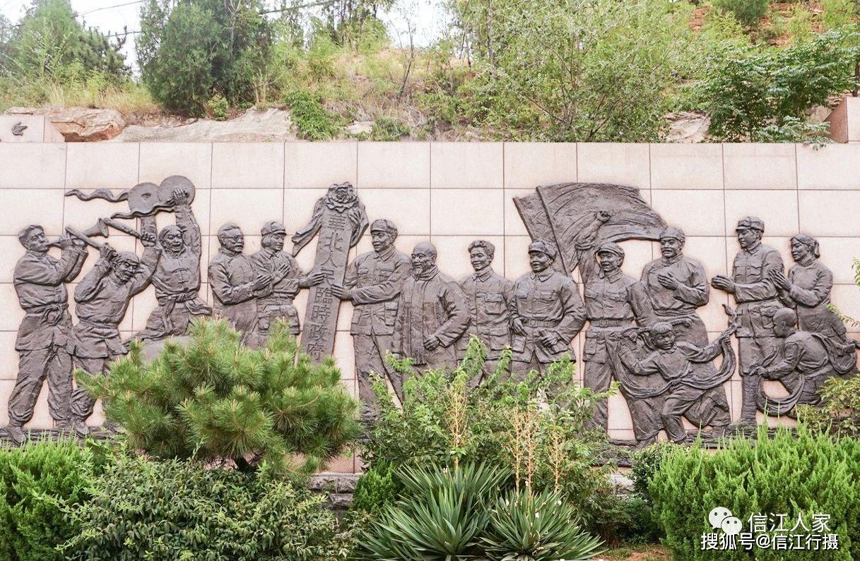 西柏坡的雕塑群冀晋之旅15